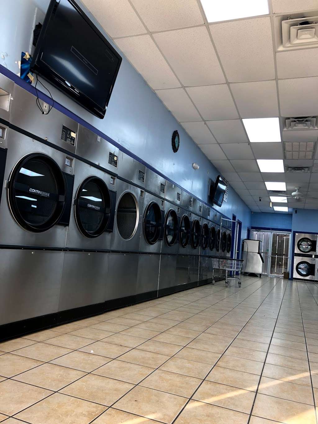 A & A WASHATERIA | 9660 Fallbrook Dr, Houston, TX 77064, USA