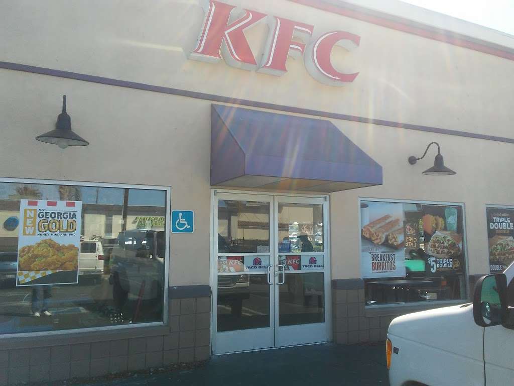 KFC | 2941 W Imperial Hwy, Inglewood, CA 90303, USA | Phone: (323) 779-2712