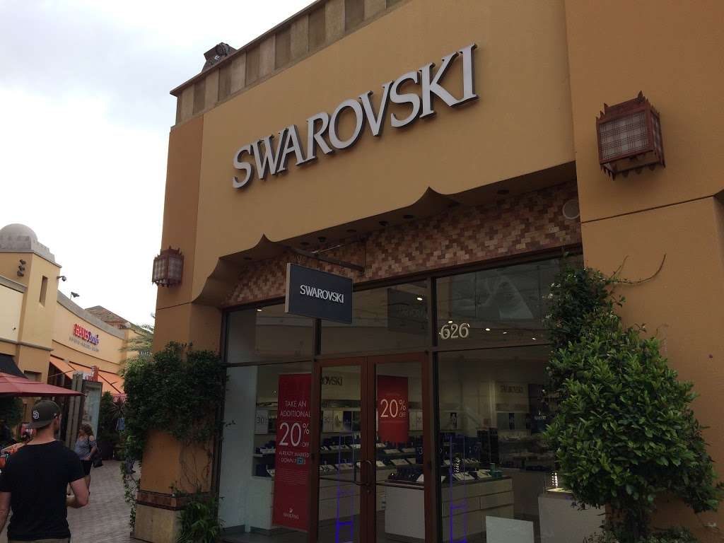 Swarovski Citadel Outlets | 100 Citadel Dr #626, Commerce, CA 90040, USA | Phone: (323) 720-9780