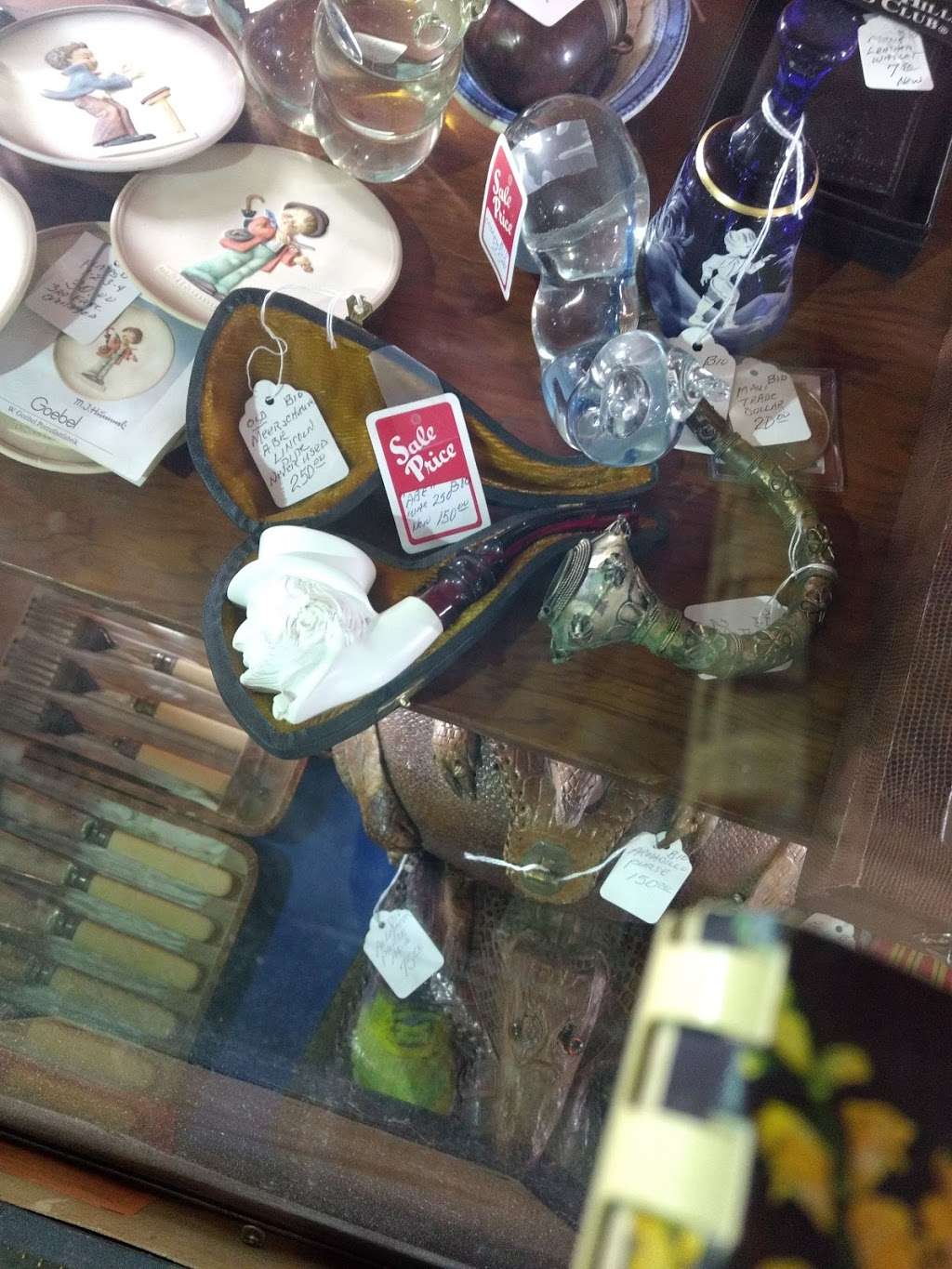 Davis Bros Antique Mall | South, MO-13, Lowry City, MO 64763, USA | Phone: (417) 644-2012