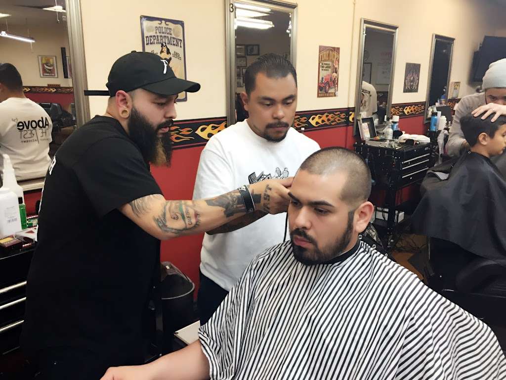 909 clippers barbershop | 2409 S Vineyard Ave, Ontario, CA 91761, United States | Phone: (909) 947-0099