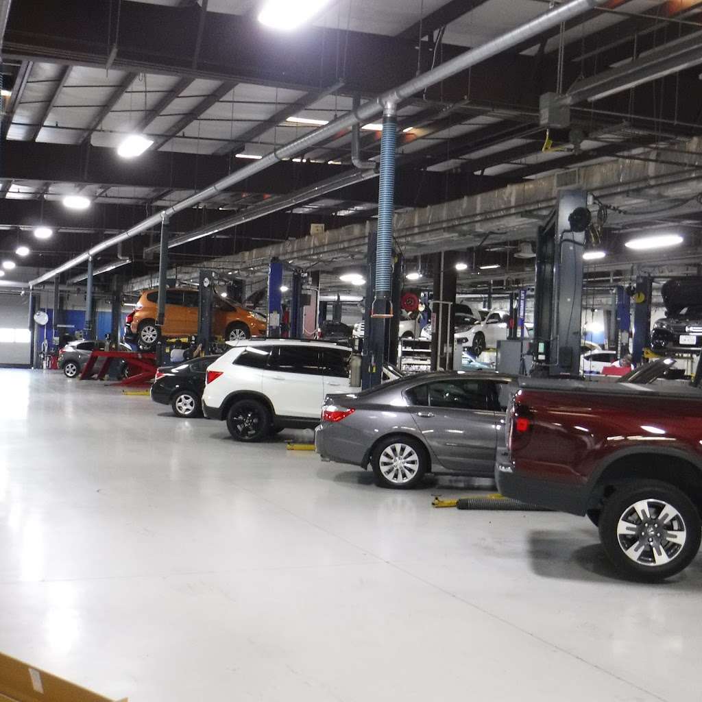 Gunn Honda Service Center | 14610 I-10, San Antonio, TX 78249, USA | Phone: (888) 323-6413