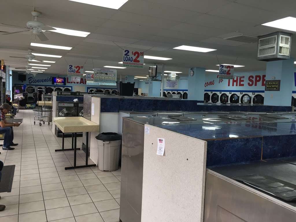 Speed Washateria | 565 Uvalde Rd, Houston, TX 77015, USA | Phone: (713) 451-5628