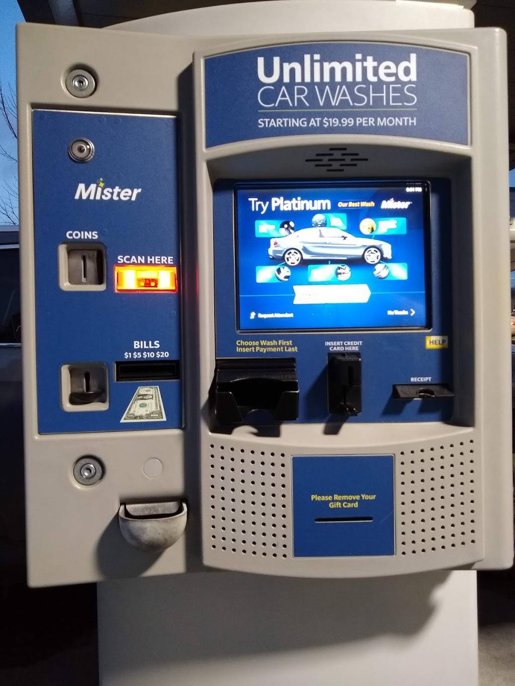 Mister Car Wash | 2831 Gallatin Pike, Nashville, TN 37216 | Phone: (615) 226-2441