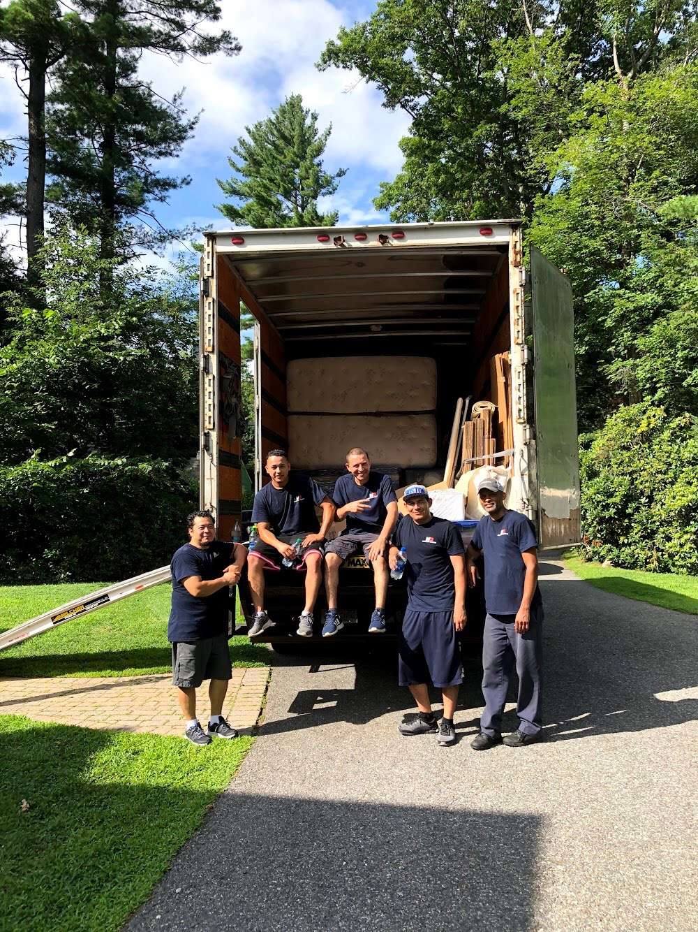 Mass Bay Movers | 58-R Pulaski St building 14, Peabody, MA 01960, USA | Phone: (978) 587-3775