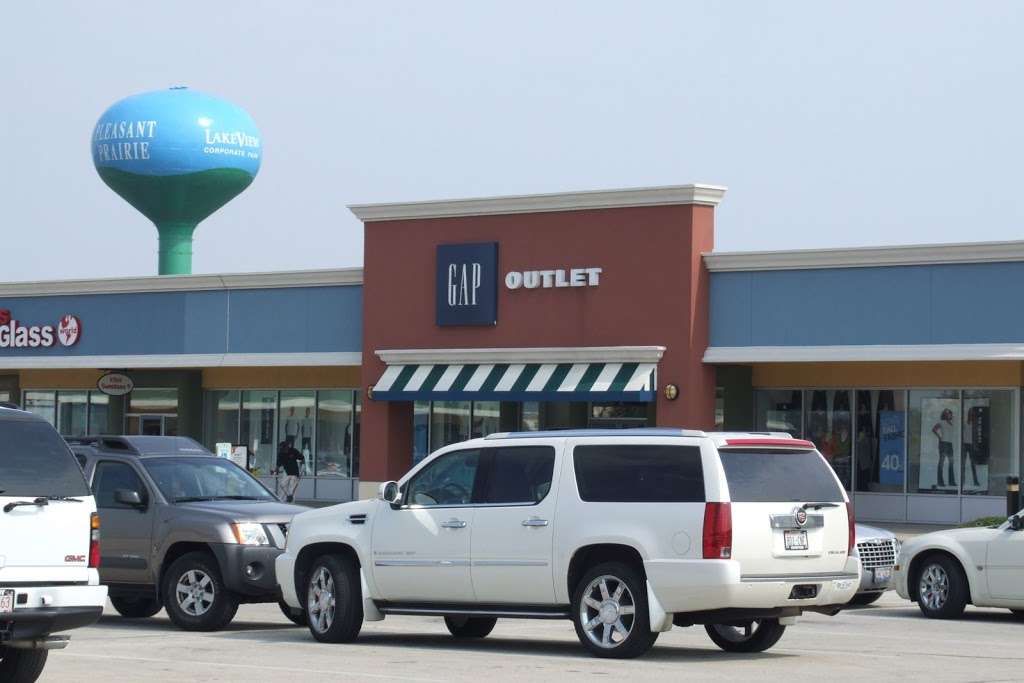 Pleasant Prairie Premium Outlets | 11211 120th Ave, Pleasant Prairie, WI 53158 | Phone: (262) 857-2101