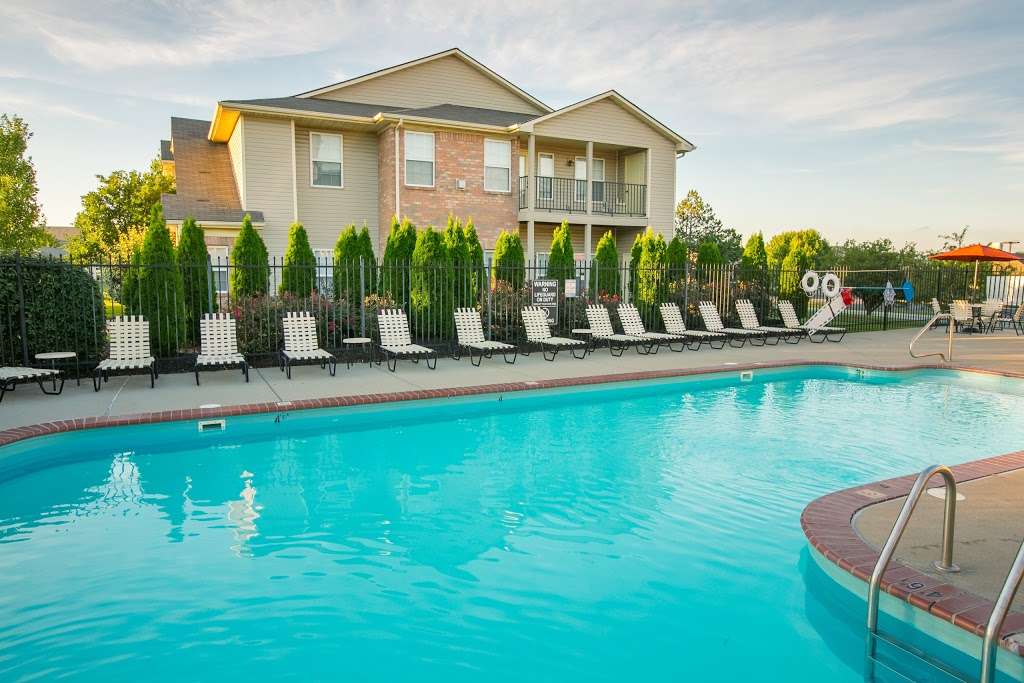 Steeplechase at Shiloh Crossing Apartments | 10272 Steeplechase Dr, Avon, IN 46123, USA | Phone: (317) 793-3757