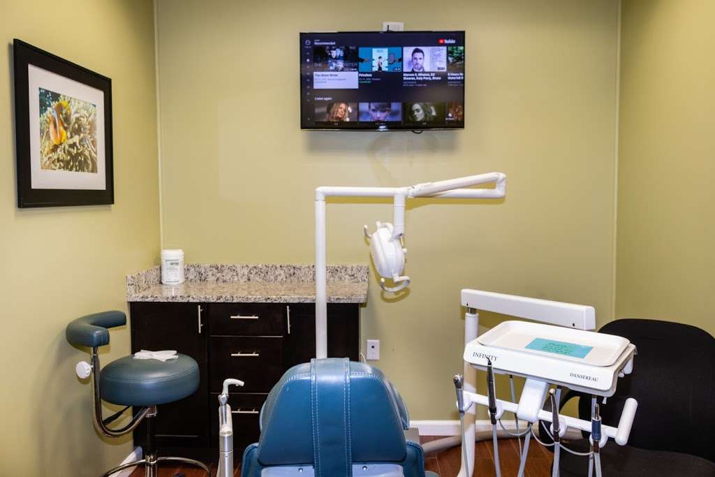 Front Royal Dental Group | 1516 N Shenandoah Ave suite b, Front Royal, VA 22630, USA | Phone: (540) 636-2003