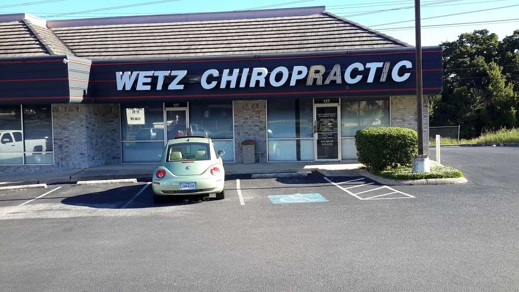 Wetz Chiropractic Clinic | 2300, 1583 Thousand Oaks # 127, San Antonio, TX 78232, USA | Phone: (210) 545-2225