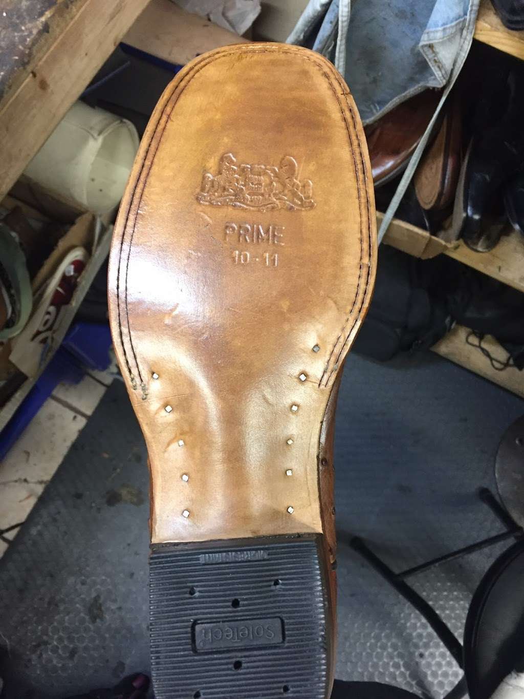 Alexander Shoe Repair | 9117 Cullen Blvd, Houston, TX 77051, USA | Phone: (713) 734-9386