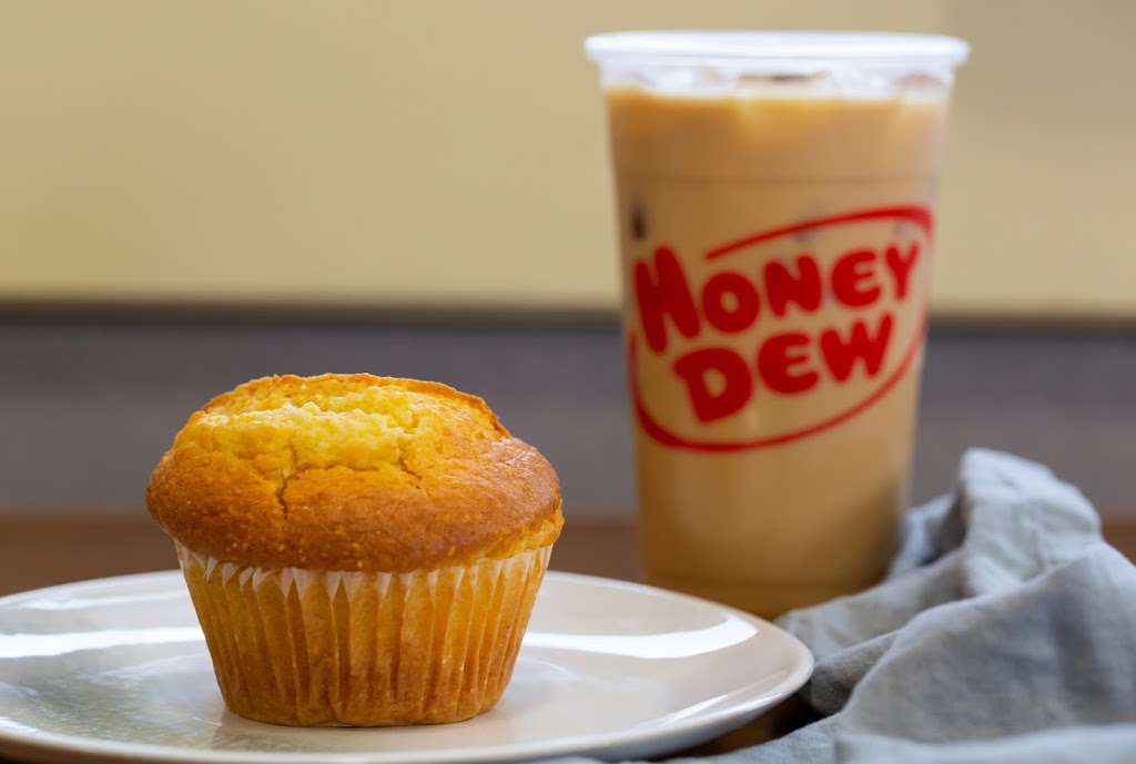 Honey Dew Donuts | 691 Eastern Ave, Malden, MA 02148, USA | Phone: (781) 397-8200