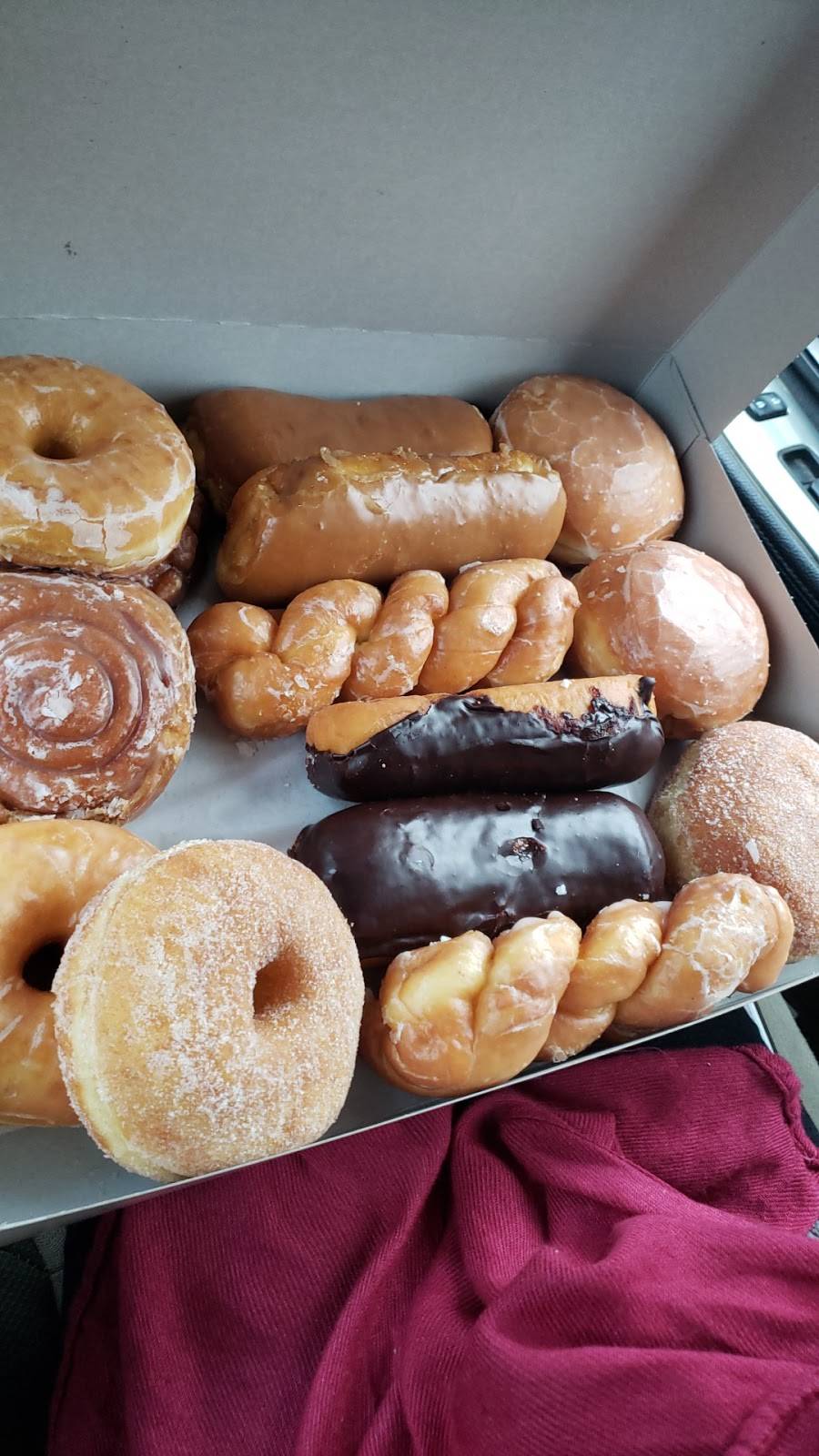Yum Yum Donuts | 3671 Franklin Blvd, Sacramento, CA 95818, USA | Phone: (916) 453-9193