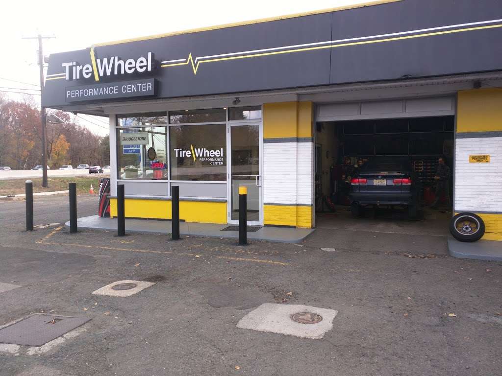 Tire & Wheel Performance Center | 500 NJ-17, Ridgewood, NJ 07450, USA | Phone: (201) 652-2300