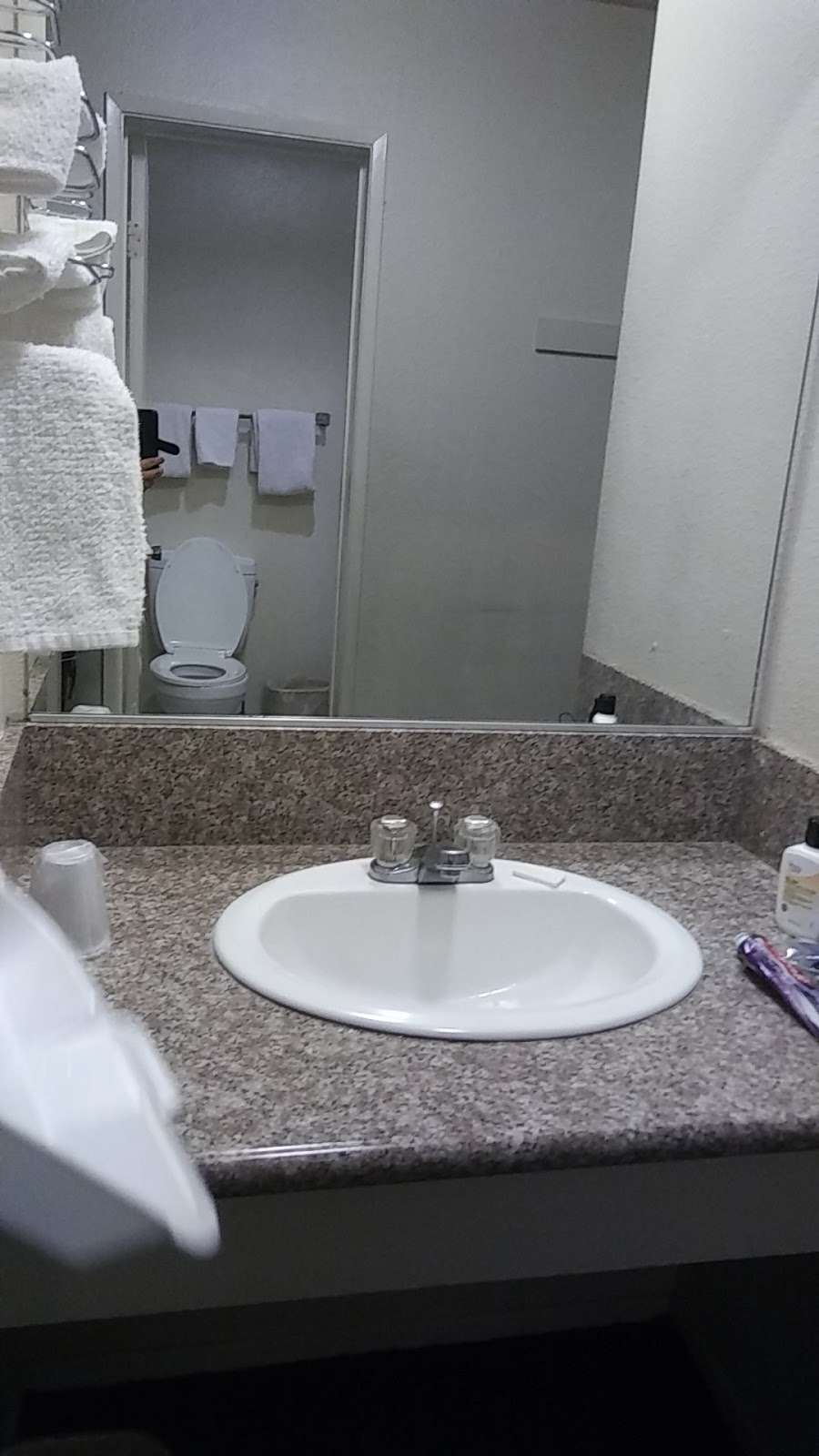 Valley Inn | 13010 Valley Blvd, La Puente, CA 91746, USA | Phone: (626) 369-4909