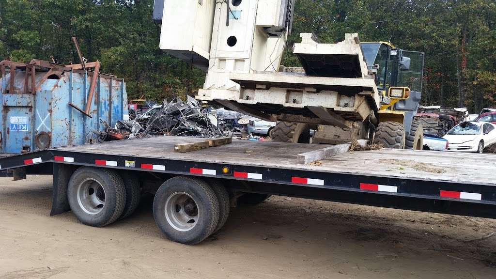 Hines Salvage Yard | 11395 E 400 N, Grovertown, IN 46531, USA | Phone: (574) 780-4245