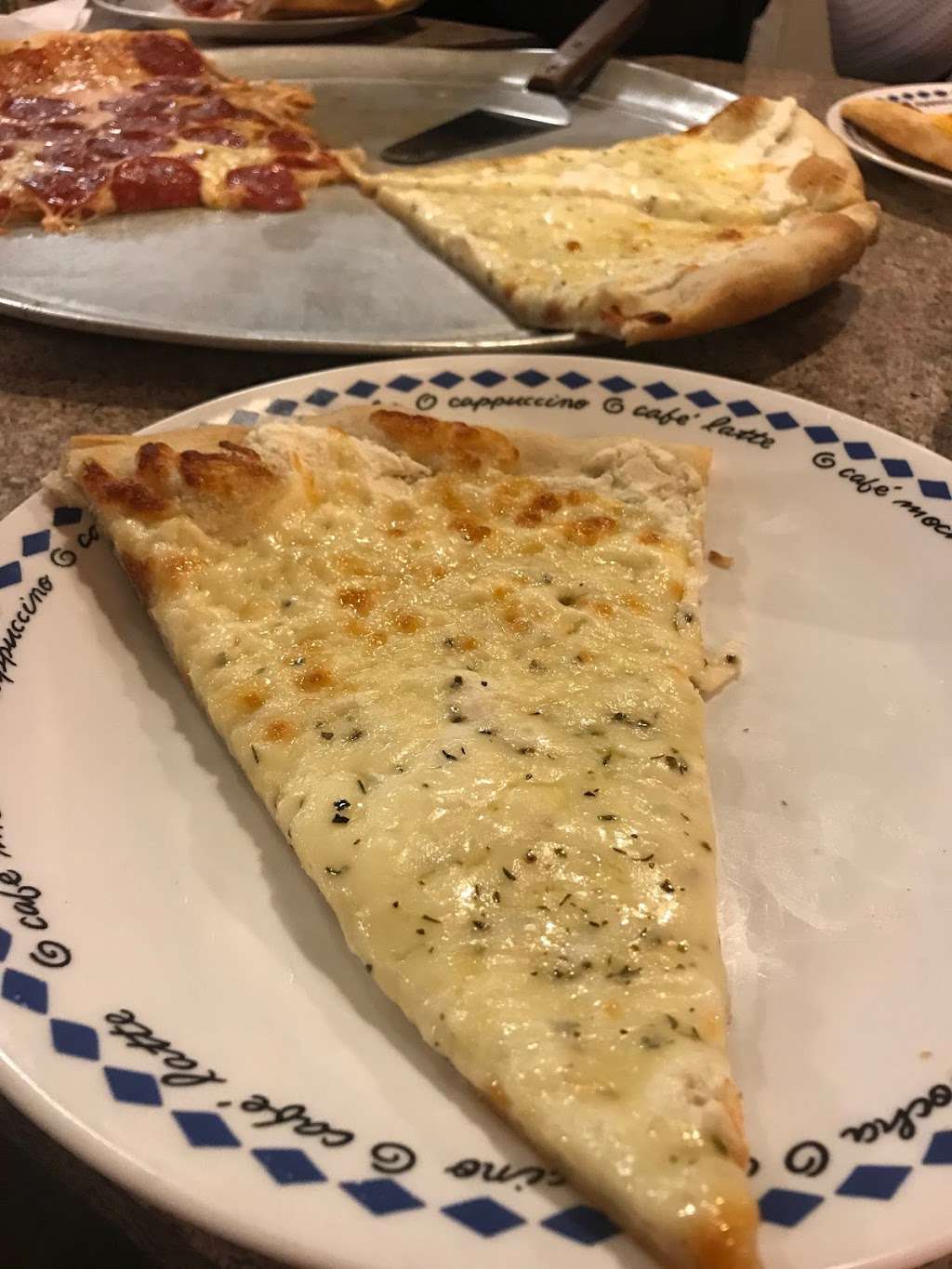 Lillos Pizza | 1824 67 Main St, Walden, NY 12586, USA | Phone: (845) 778-5612