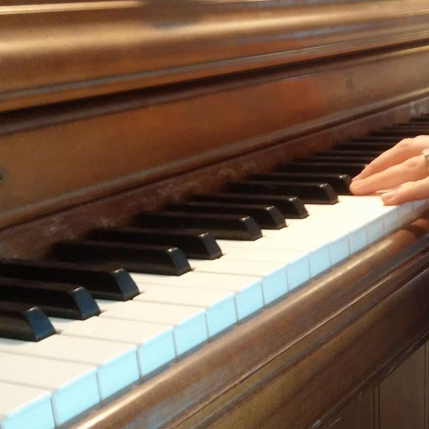 Standlea Piano Lessons | 7909 N Forest Ave, Kansas City, MO 64118, USA | Phone: (816) 217-4674