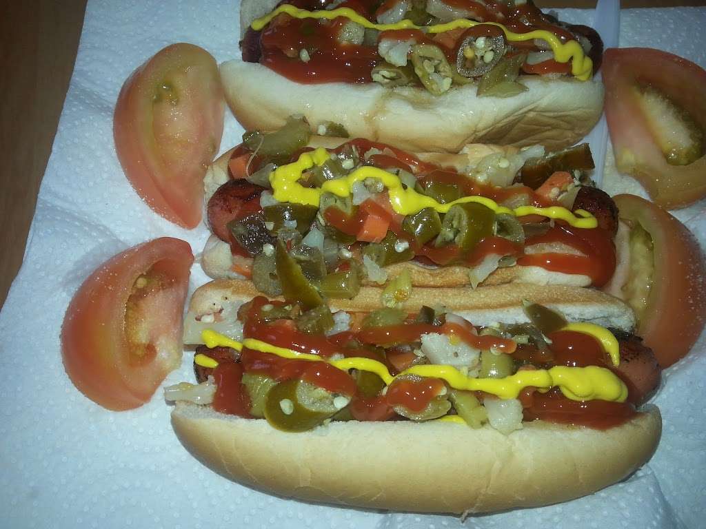 Garcias Hot Dogs | 5102 E 16th St, Indianapolis, IN 46218 | Phone: (317) 289-5593