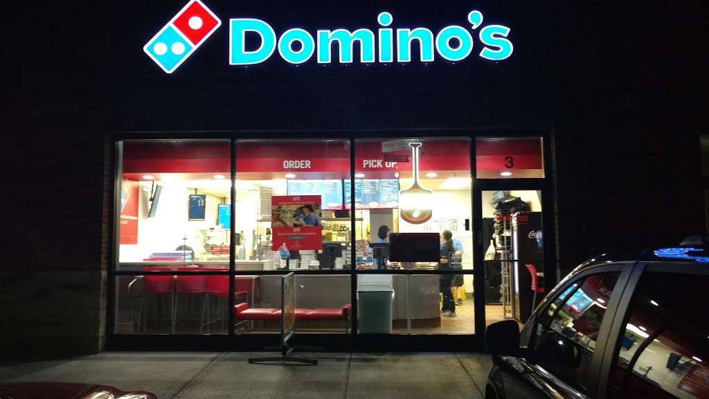 Dominos Pizza | 2801 Ogden Ave, Lisle, IL 60532, USA | Phone: (630) 355-5700