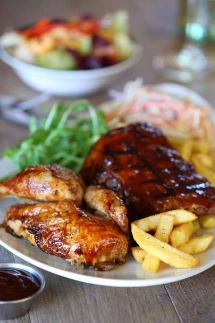 The Talbot Harvester | 275 High Rd, North Weald Bassett, Epping CM16 6EE, UK | Phone: 01992 523966