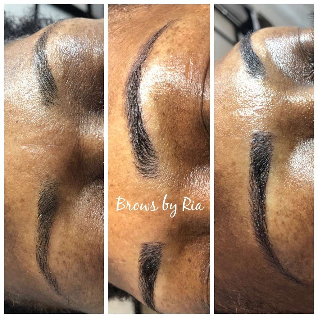 Strings Eyebrows Microblading and Lash Bar | 2805 Business Center Drive Inside HEB PLUS grocery store by the pharmacy Door We Are Not Nail Shop, Pearland, TX 77584, USA | Phone: (832) 576-2119