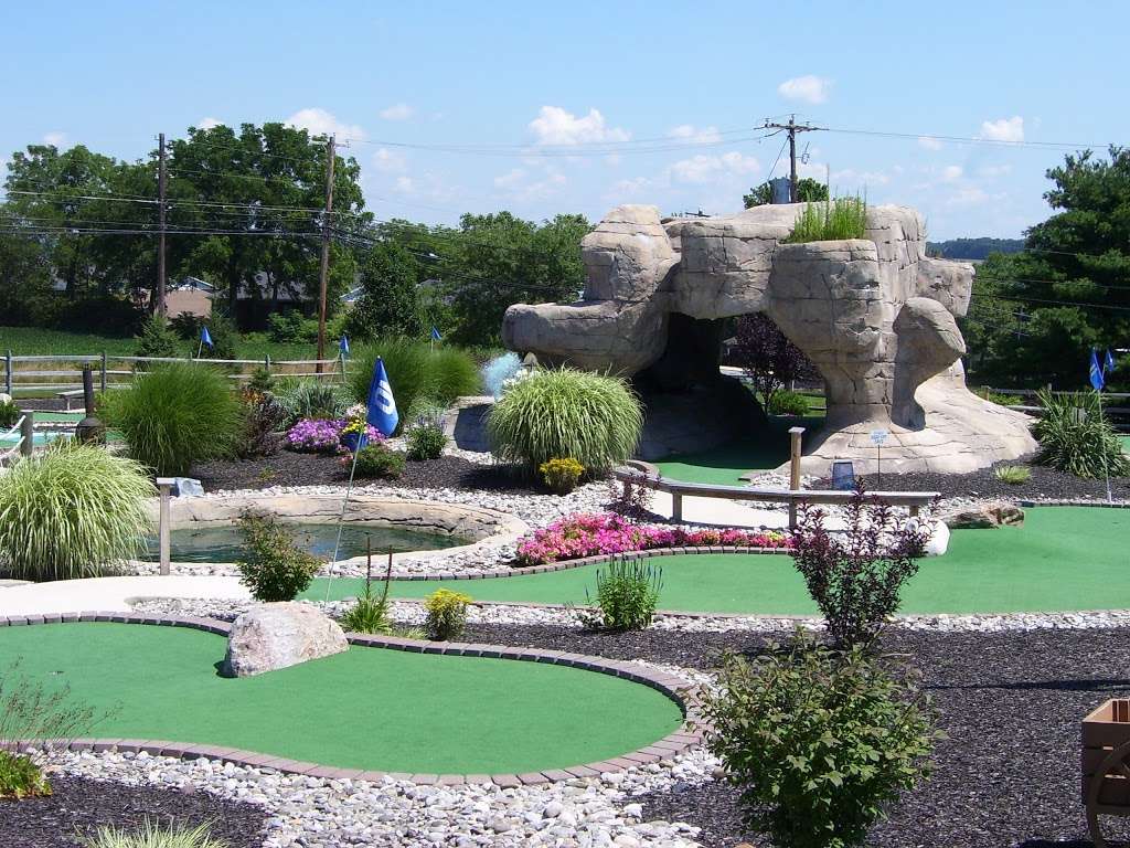 Spring Hill Golf | 4565 Spring Hill Dr, Schnecksville, PA 18078 | Phone: (610) 769-7900