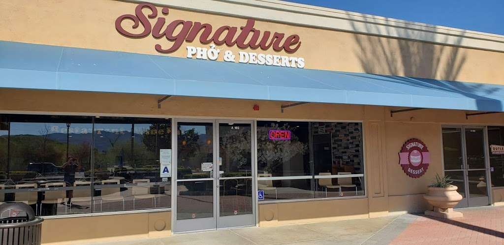 Signature Pho & Desserts | 17600 Collier Ave # A102, Lake Elsinore, CA 92530, USA | Phone: (951) 228-2888