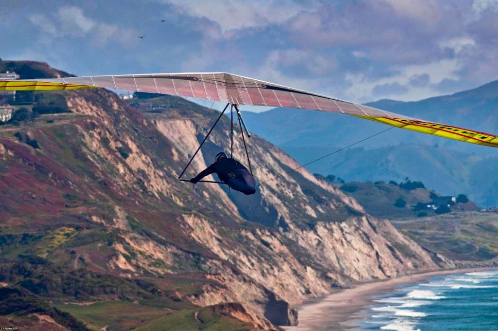 The Fellow Feathers of Fort Funston Hang Gliding Club | 206 Fort Funston Rd, San Francisco, CA 94112, USA | Phone: (415) 333-0100