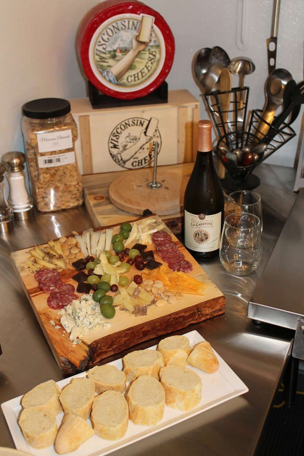 Rocky Mountain Cheese Company | 1428 Miner St, Idaho Springs, CO 80452 | Phone: (303) 567-9991