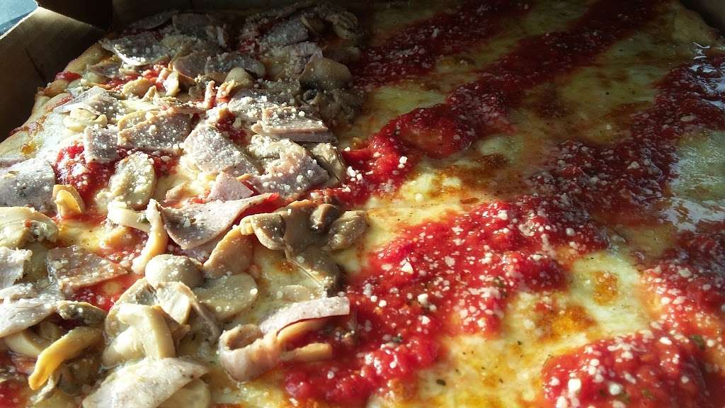 Sicily Pizza & Restaurant | 18 E Lawn Rd, Nazareth, PA 18064, USA | Phone: (610) 759-1322