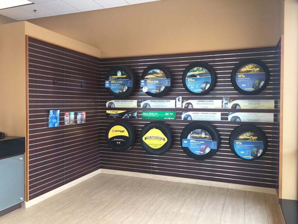 Youngstedts Wayzata Tire & Auto Service | 15320 Wayzata Blvd, Wayzata, MN 55391, USA | Phone: (952) 473-2579