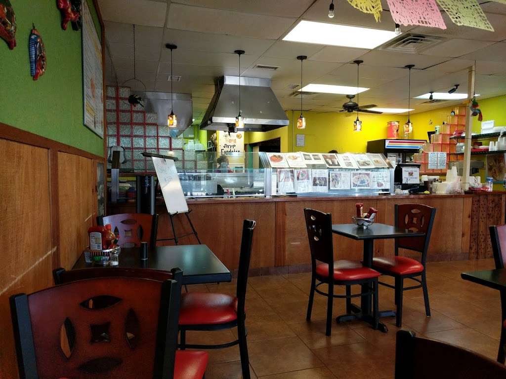 Toucans Tortas | 802 West Road F, Houston, TX 77038 | Phone: (832) 288-4834