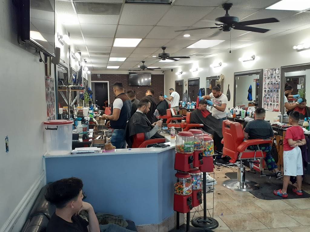 BARBER SHOP LA MAGIA | 5254 Hull Street Rd, Richmond, VA 23224, USA | Phone: (804) 938-1449