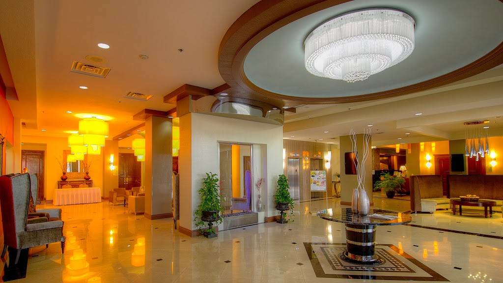 Holiday Inn Orlando East - Ucf Area | 1724 N Alafaya Trail, Orlando, FL 32826, USA | Phone: (407) 658-9008