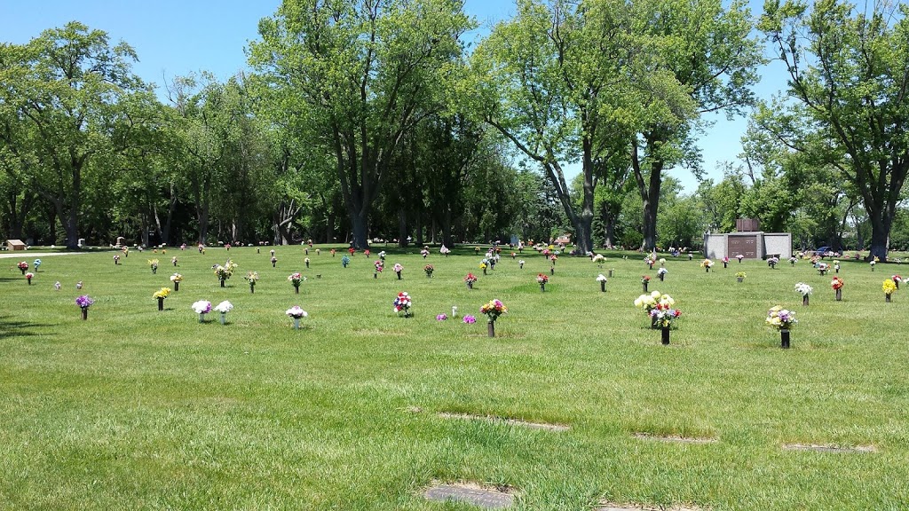 Mt. Olivet Memorial Park | 1436 Kenosha Rd, Zion, IL 60099, USA | Phone: (847) 872-5476