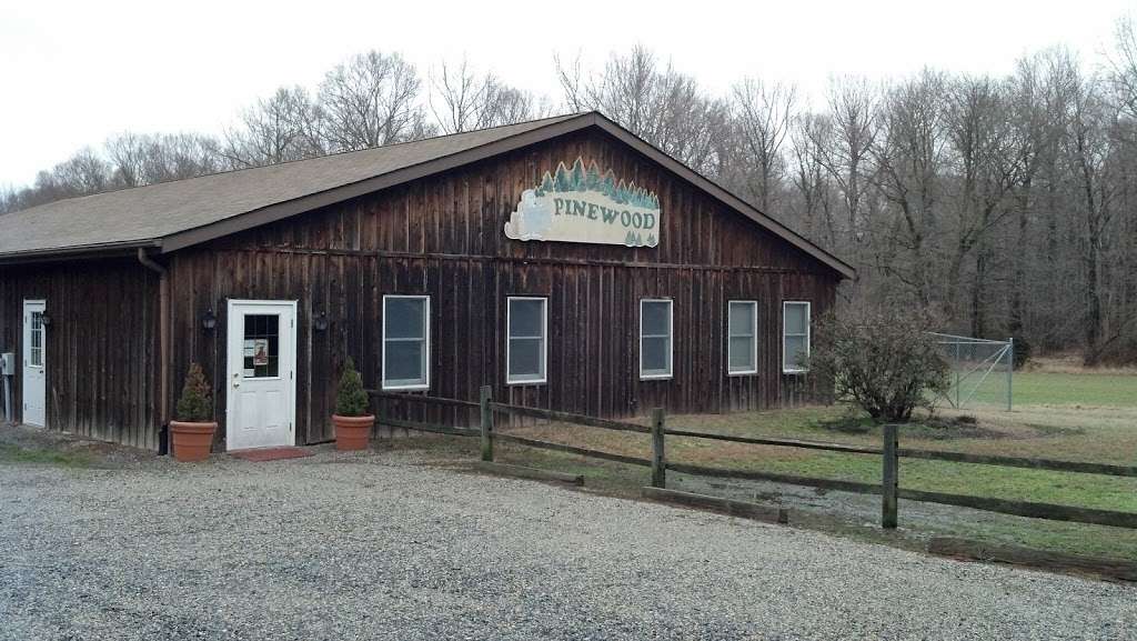 Pinewood Kennels, LLC | 132 Pinewood Knoll Ln, Sudlersville, MD 21668 | Phone: (410) 758-2942