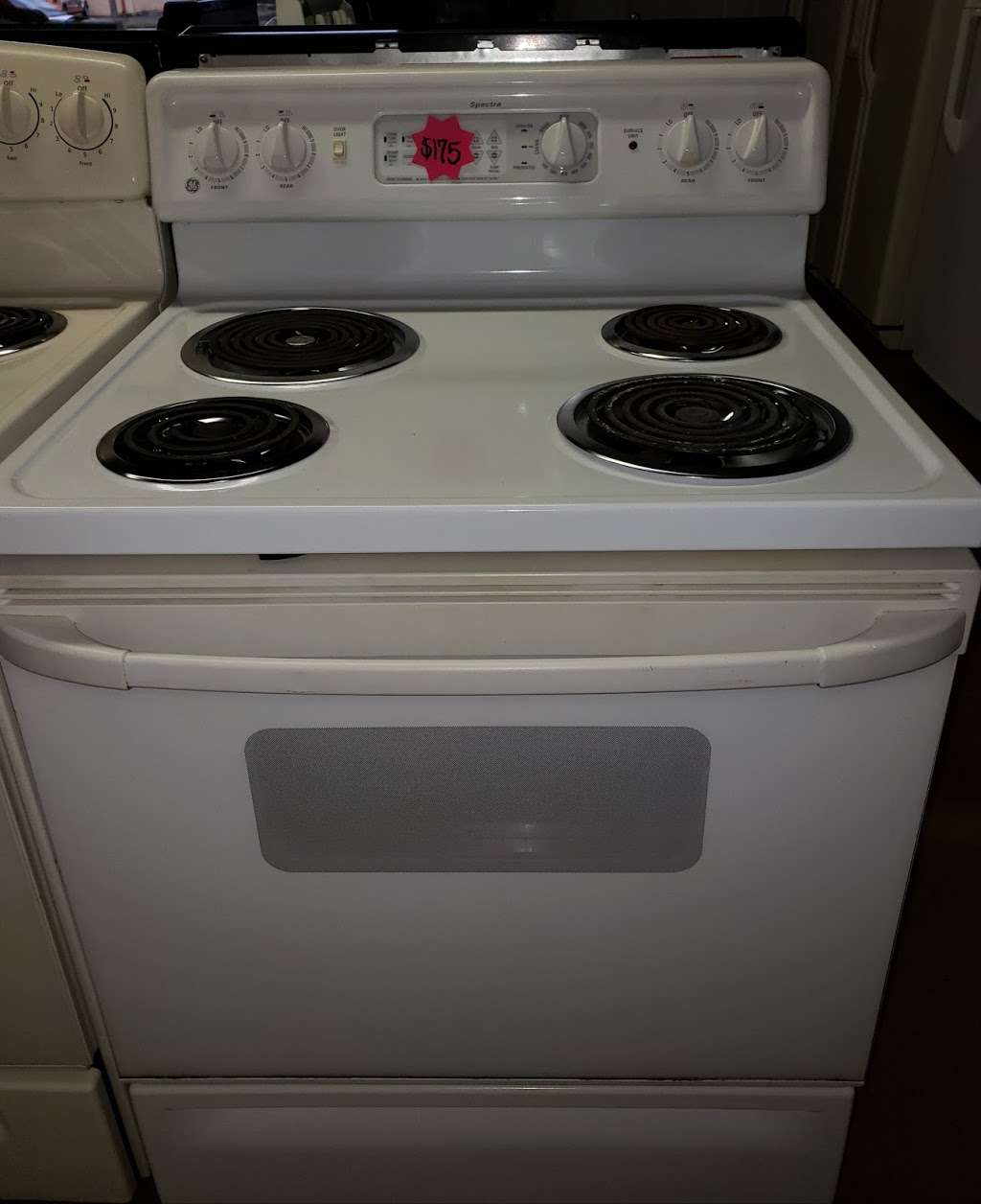 Dales Appliance Repair and Sales | 2112 S Combee Rd, Lakeland, FL 33801, USA | Phone: (863) 272-3381