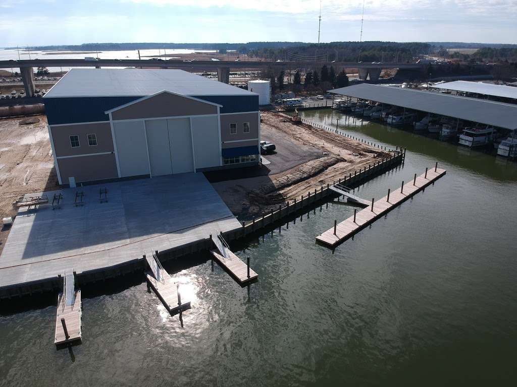 Kent Narrows Boatel in 100 Piney Narrows Rd, Chester, MD 21619, USA