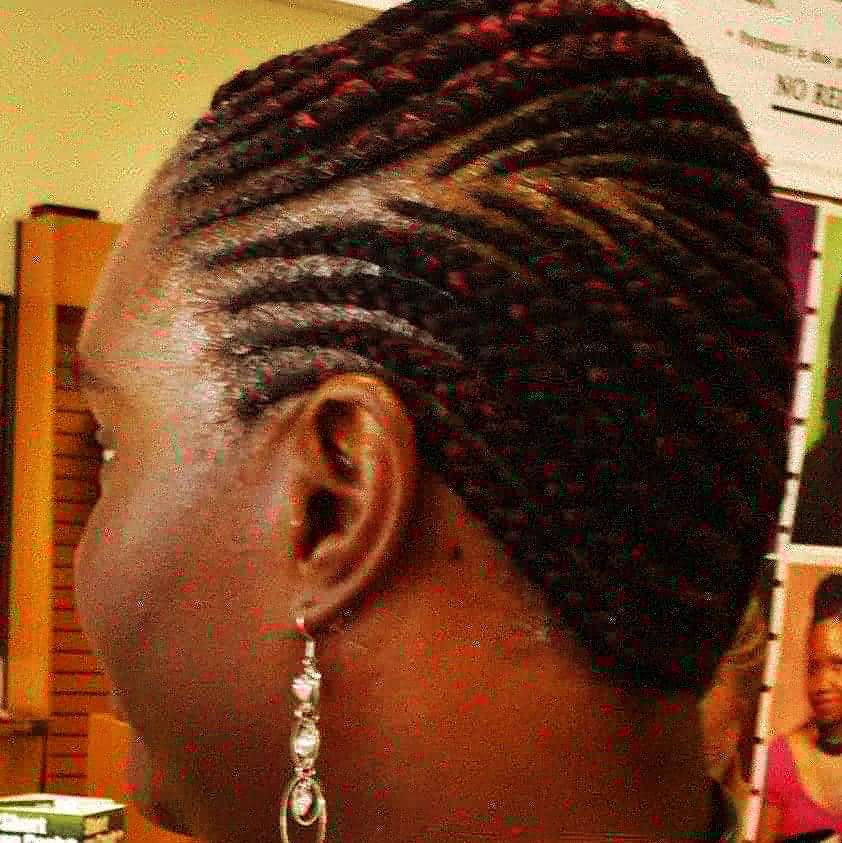 Courtesy Braids | 5035 W 71st St, Indianapolis, IN 46268, USA | Phone: (317) 246-0314