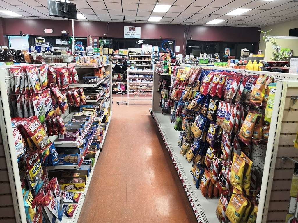 Convenience Plus Liquor | 1480 Broadway Rd, Dracut, MA 01826, USA | Phone: (978) 655-4960