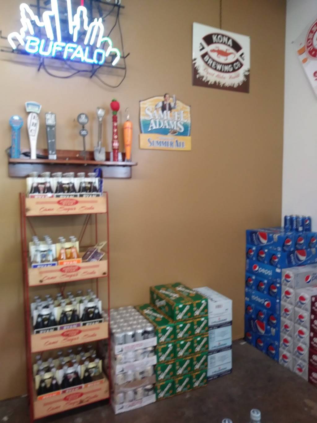 Twinlo Beverage Mart Inc | 6700 Porter Rd, Niagara Falls, NY 14304, USA | Phone: (716) 297-8100