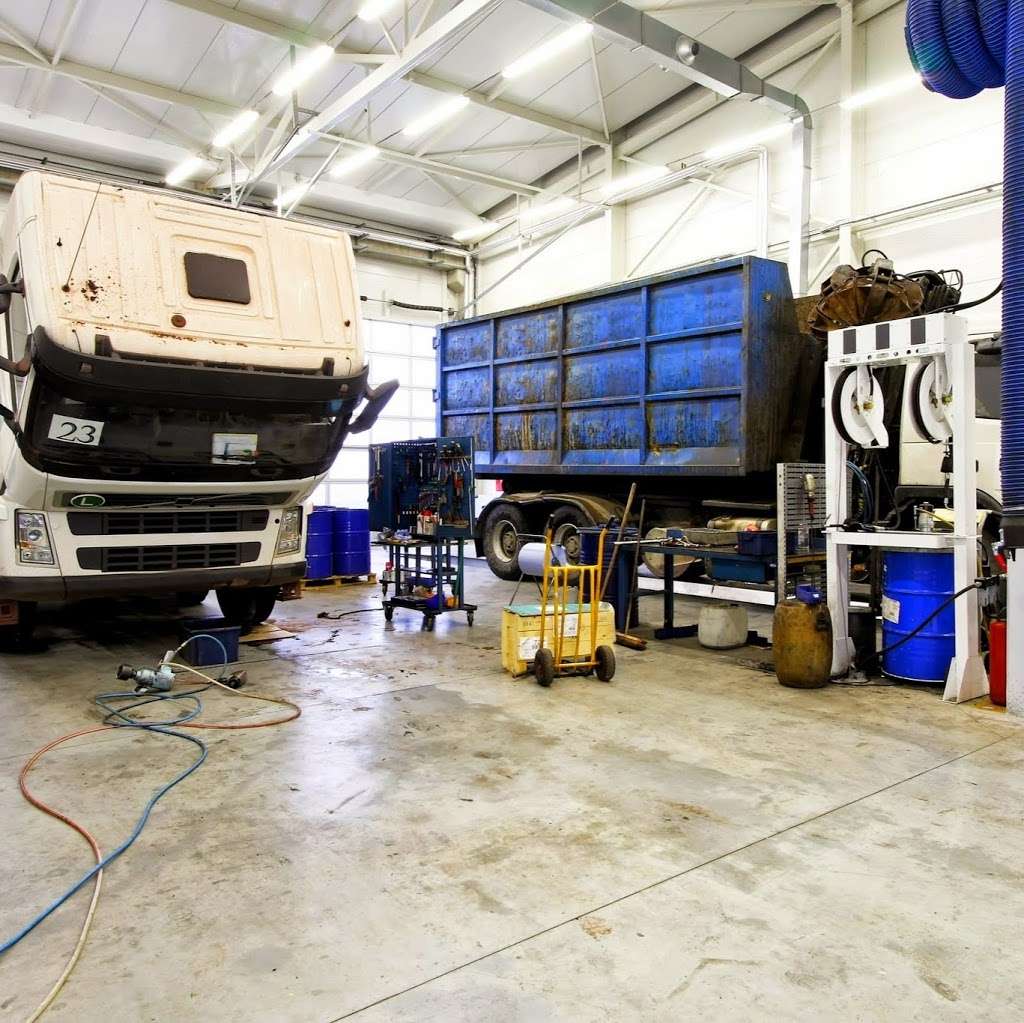 Houston/Baytown Mobile Diesel Repair | 2700 Ward Rd Apt 63, Baytown, TX 77520, USA | Phone: (832) 612-3538