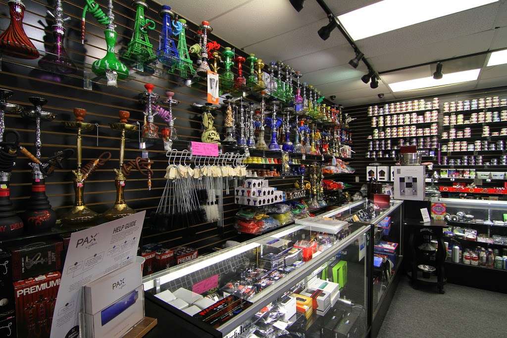 Glass Warehouse Smoke Shop | 27453 Jefferson Ave, Temecula, CA 92590, USA | Phone: (951) 676-2200