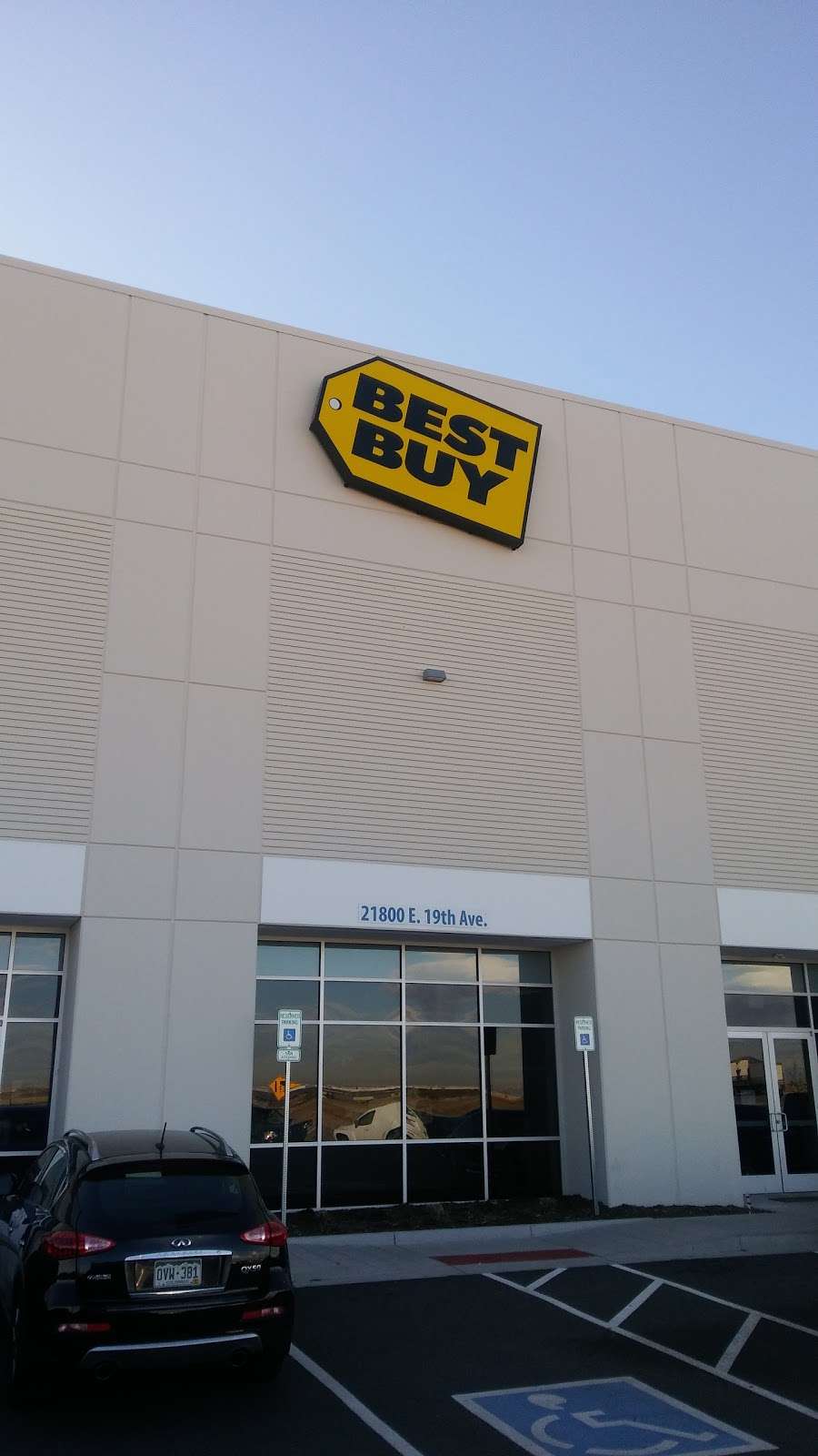 Best Buy Distribution Center | 21800 E 19th Ave, Aurora, CO 80019 | Phone: (303) 340-4971