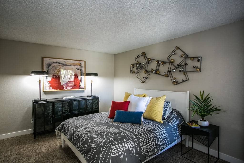 The Met | 2701 N Rainbow Blvd, Las Vegas, NV 89108, USA | Phone: (702) 658-0655