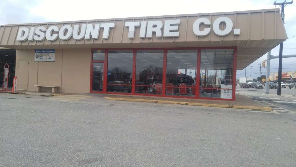 Discount Tire | 1498 Hillcrest Dr, San Antonio, TX 78228, USA | Phone: (210) 431-9617