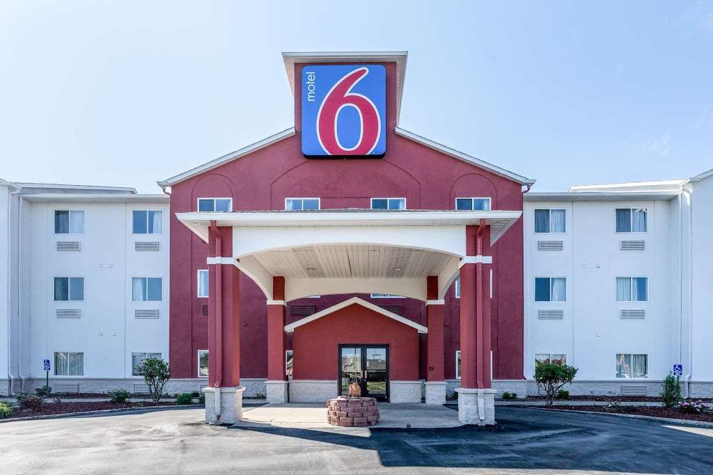 Motel 6 Indianapolis - Southport | 4345 Southport Crossing Dr, Indianapolis, IN 46237 | Phone: (317) 859-8888