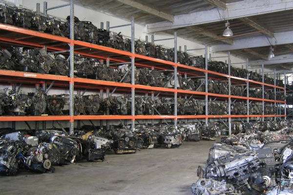 Car Part Haus | 954 E Chavaneaux, San Antonio, TX 78221, USA | Phone: (210) 399-4998