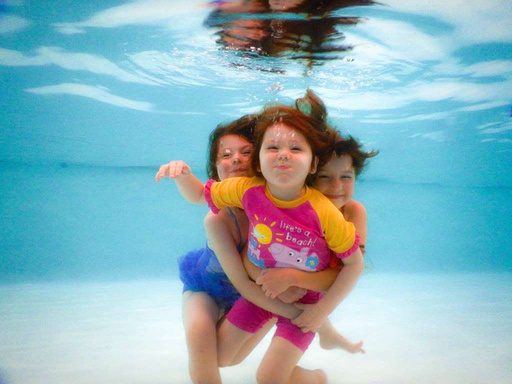 PalmerSwim Baby & Child Lessons | Harlow Fields School, Tendring Road, Harlow CM18 6RN, UK | Phone: 07932 010146