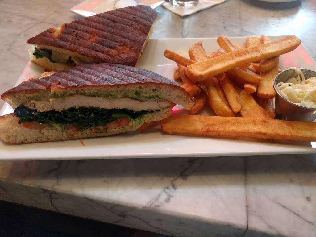 Amore Pizzeria & Italian Kitchen | 1 Kent Pl, Armonk, NY 10504, USA | Phone: (914) 273-3535 Amore Pizzeria & Italian Kitchen | 1 Kent Pl, Armonk, NY 10504, USA | Phone: (914) 273-3535